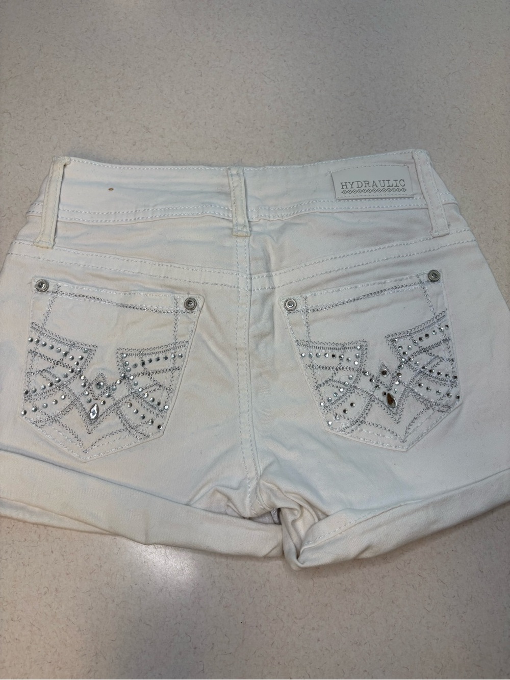 Women’s 2 Pair Hydraulic Brand Denim Shorts Size 3/4 - Picture 13 of 16